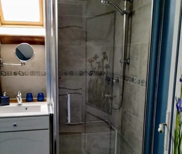 Sarl La Ferme Aux Fleurs B&B 3*