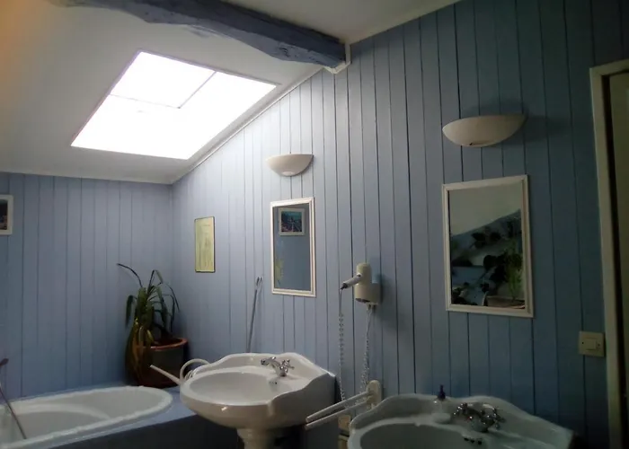 Sarl La Ferme Aux Fleurs B&B