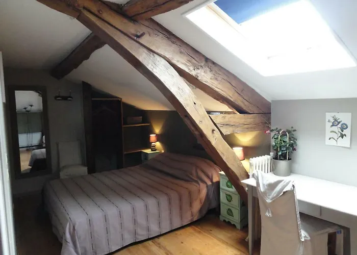 Sarl La Ferme Aux Fleurs B&B