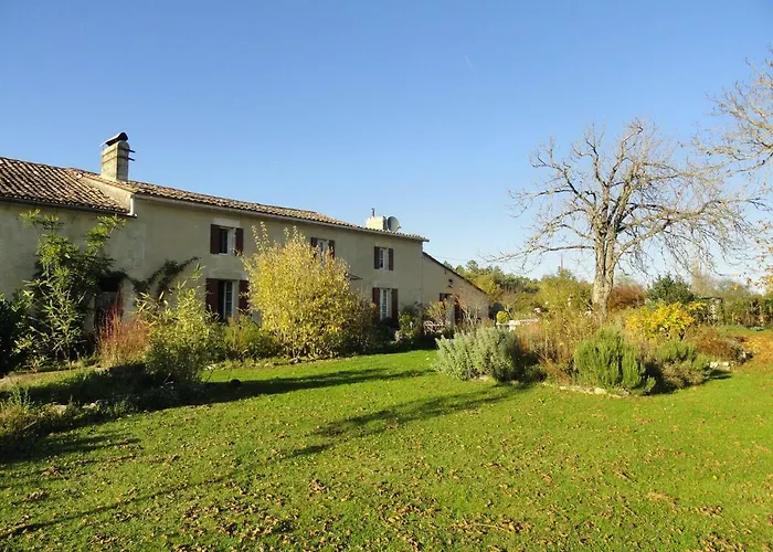 Bed & Breakfast Sarl La Ferme Aux Fleurs Montpeyroux (Dordogne)