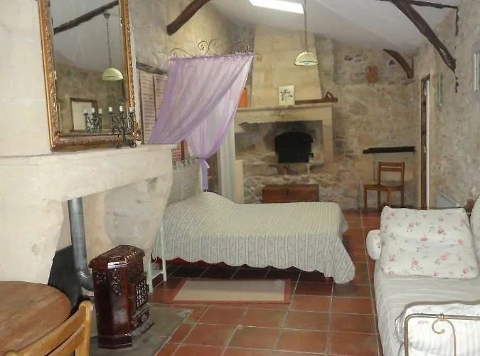 Sarl La Ferme Aux Fleurs 3* Montpeyroux (Dordogne)